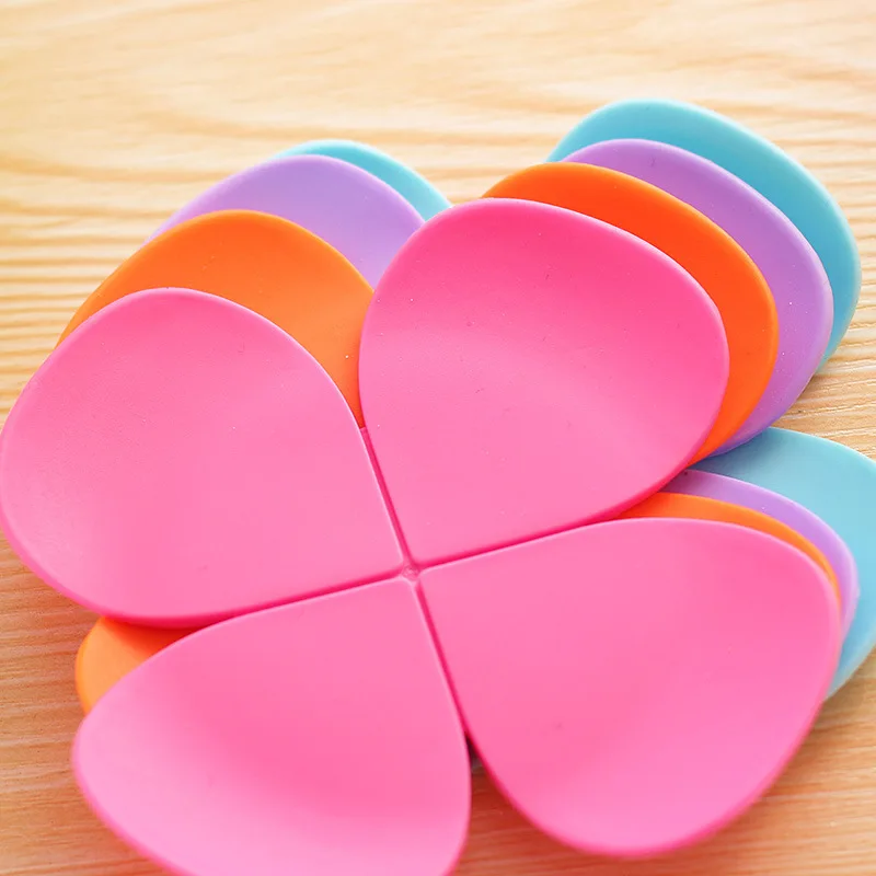 Lucky Silicone Cup mat Cute Colorful Clover Cup Coaster Cup Cushion Holder Drink Cup Placemat Mat Pads Coffee Pad