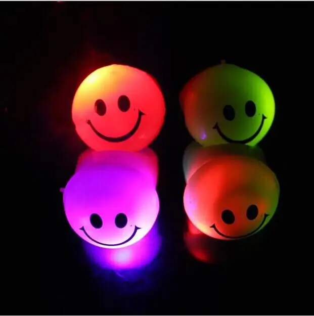 Popular Prom LED Flash Smiley Face Finger Ring Hand Laser Light Kids Toys Elastic Rubber Blinking Ring For Party Bar Christmas G