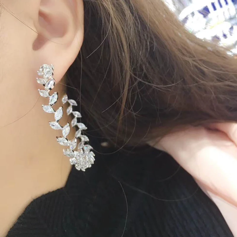 HIBRIDE Luxury Leaf Shape Baguette Hoop Earrings For Women Bridal Wedding Brincos Party American Hoop Earring Wholesale E-940