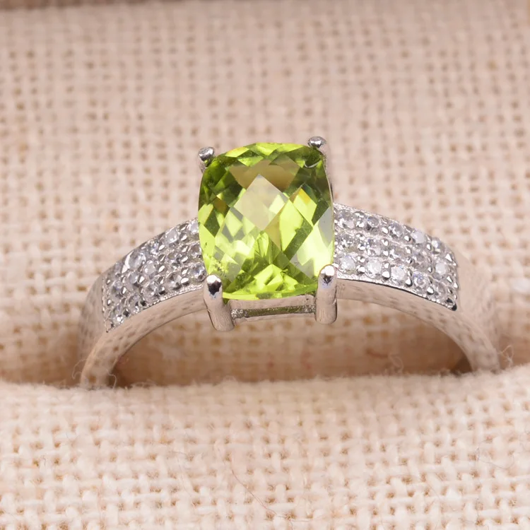 KJJEAXCMY boutique jewelry  925 sterling silver inlaid Tianxin personality  olivine ring heart shape