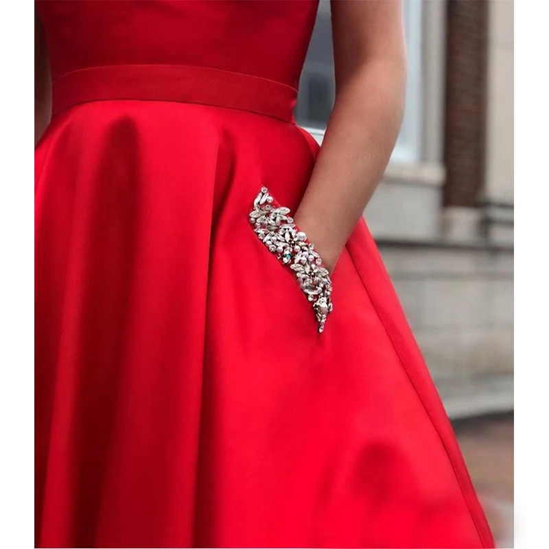 Hot Sale Red Prom Dress With Pockets V-neck A-line Satin Vestido De Formatura Diamonds Sweep Train Women Formal Party Dress