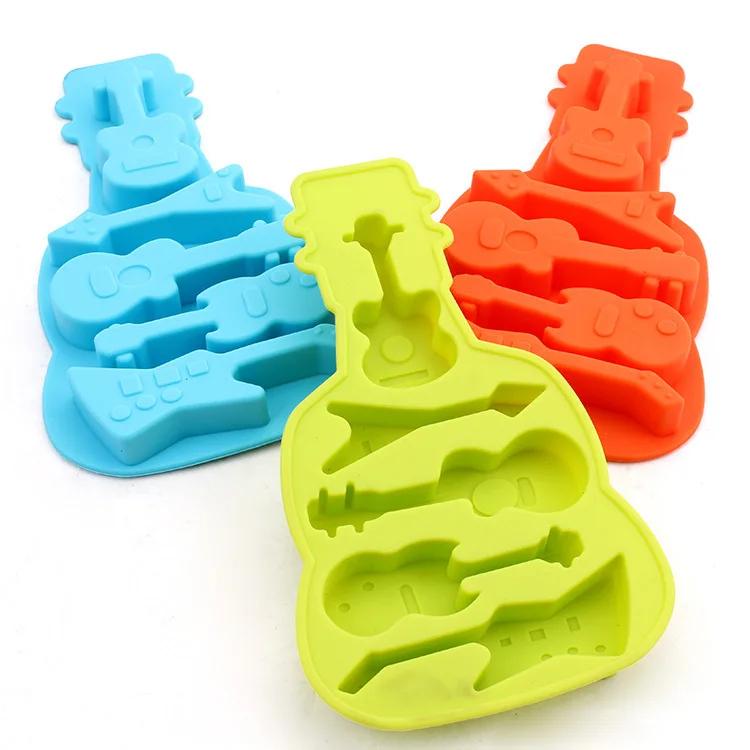 Creative Guitar Shape Silicone Cake Molds Ice Cube Tray Chocolate Soap Moulds Kitchenware Baking Tools Random Color E145