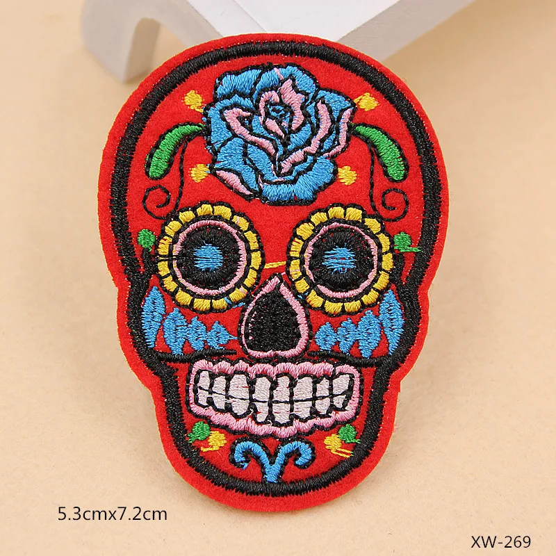 PGY Punk Rock Skull Embroidery Patches Various Style Flower Rose Skeleton Iron On Biker Patches Clothes Stickers Diy Appliques