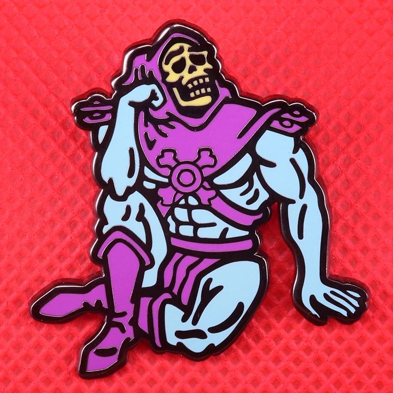 Skull enamel pin purple armour brooch punk gothic badge men horror art jewelry Halloween gift shirt backpack accessoires