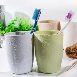 simple fresh thicken round cup Home fresh and simple couple brushing washing cup thickened plastic toothbrush cup
