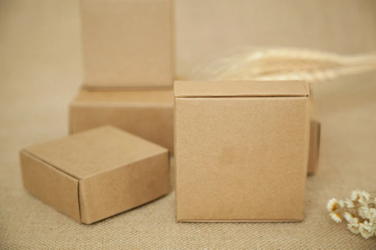 100pcs 4*4*2cm Aircraft Brown Gift Packaging Kraft Paper Box For Jewelry\\Wedding\\Candy\\Crafts\\Cake\\Handmade Soap Packing boxes