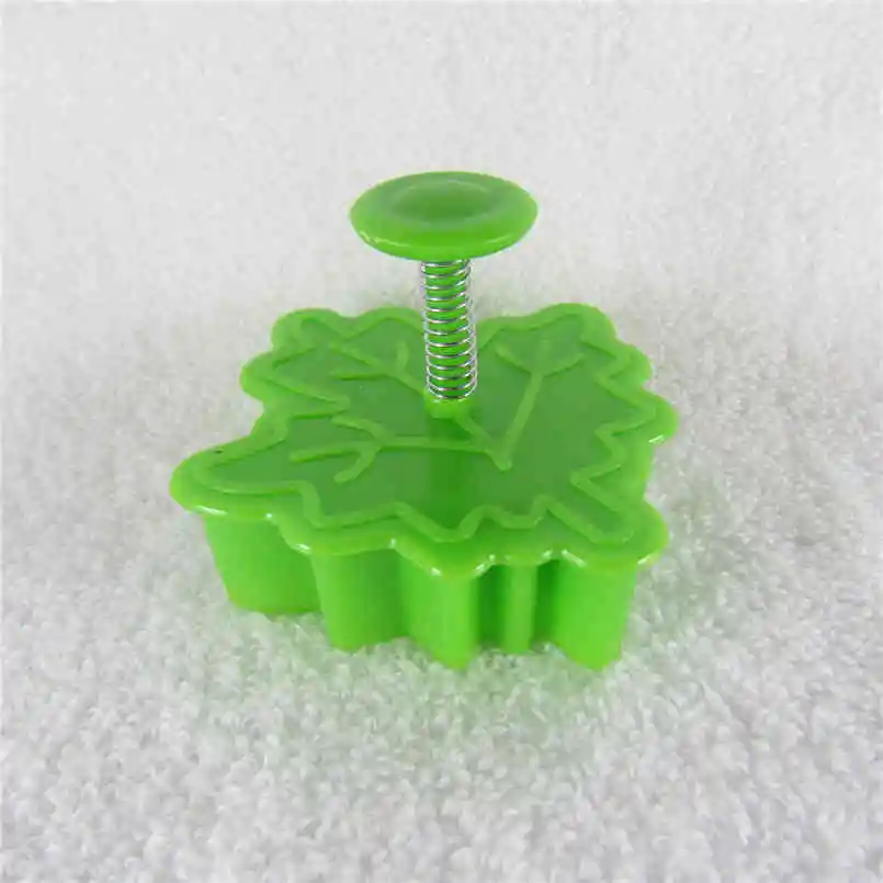 Maple Leaf In Autumn Pattern Cookie Cutters Plastic Pressable Biscuit Molds Cookie Stamp Cake Decorating Pastry Bakeware Tools