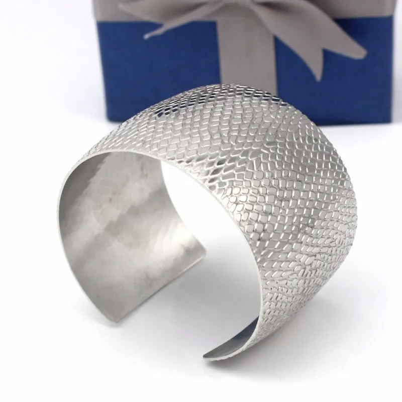 Wide Arm Cuff Bracelets for Women Men Girls Silver Color Female Male Open Bangle Fashion Bijoux Femme