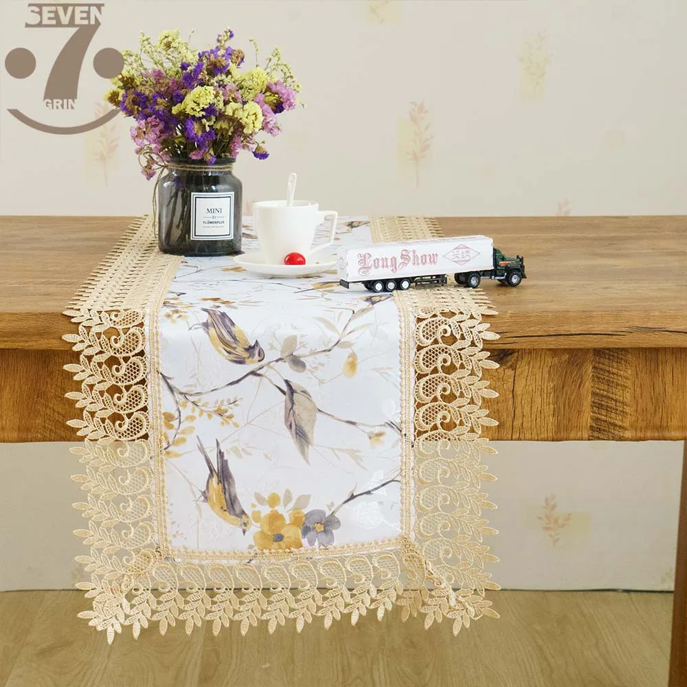 Dining Banquet Embroidered Border Decorative Yellow Color Birds Printed Jacquard Cloth Table Runner