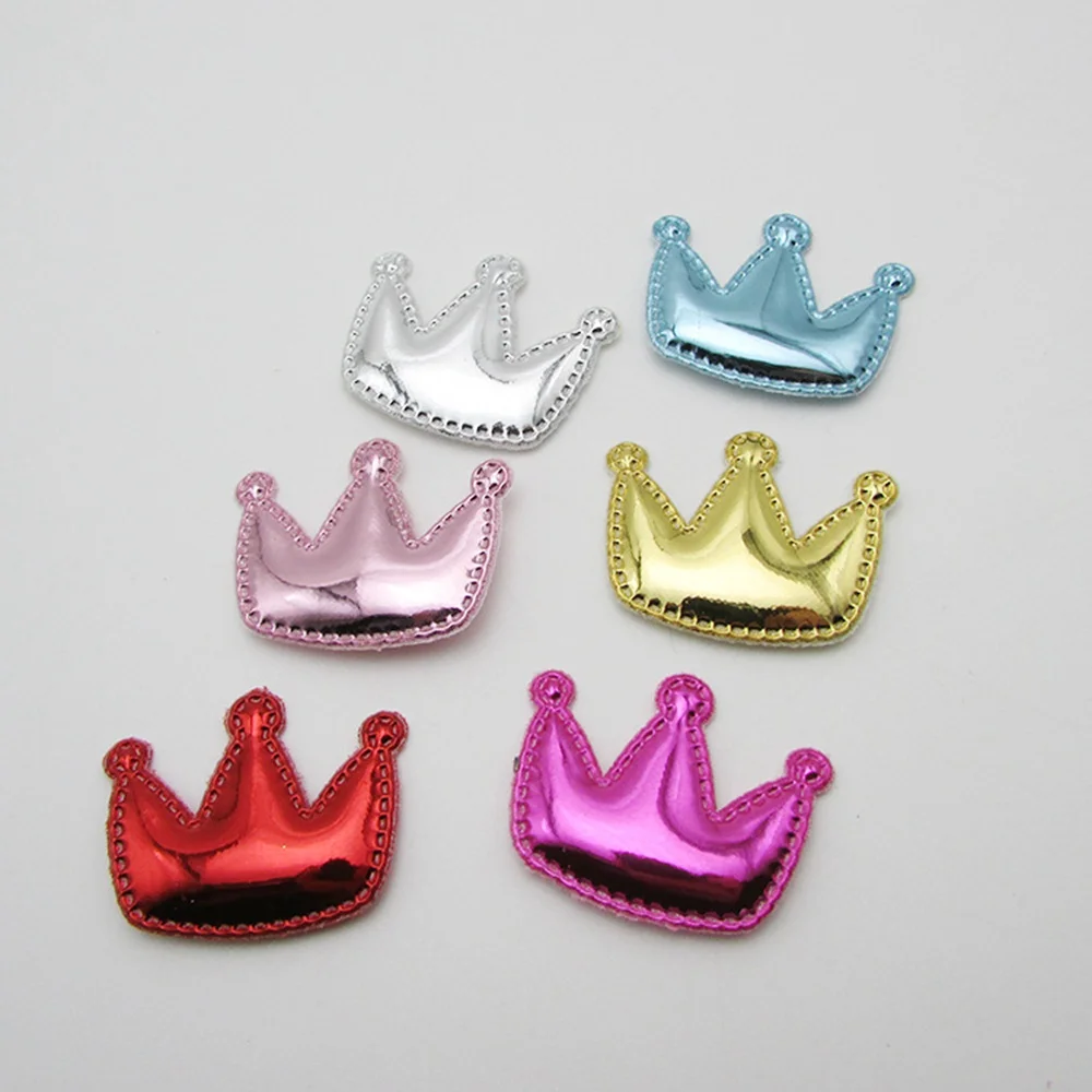 60 ชิ้น/ล็อต Glossy น่ารัก PU Princess Crown เบาะ applique หัตถกรรมสำหรับ headwear กระเป๋ารองเท้าเสื้อผ้า DIY อุปกรณ์เสริม 30 มม. * 40 มม.