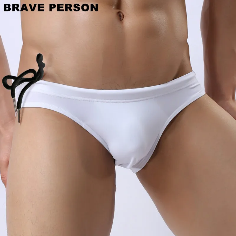 BRAVE PERSON-Bikini de nailon sólido para hombre, ropa de playa, calzoncillos sexys de tiro bajo, 8 colores, B1156