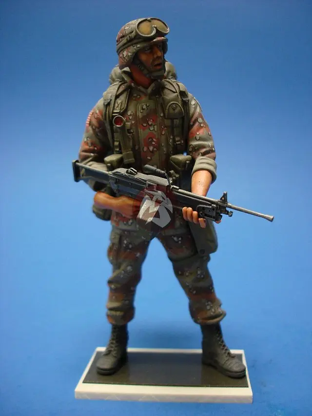 도색되지 않은 키트 1/16 120mm 톱 군인 미국 사막 폭풍 기본 그림 없음 역사적인 수지 그림 미니어처 장난감