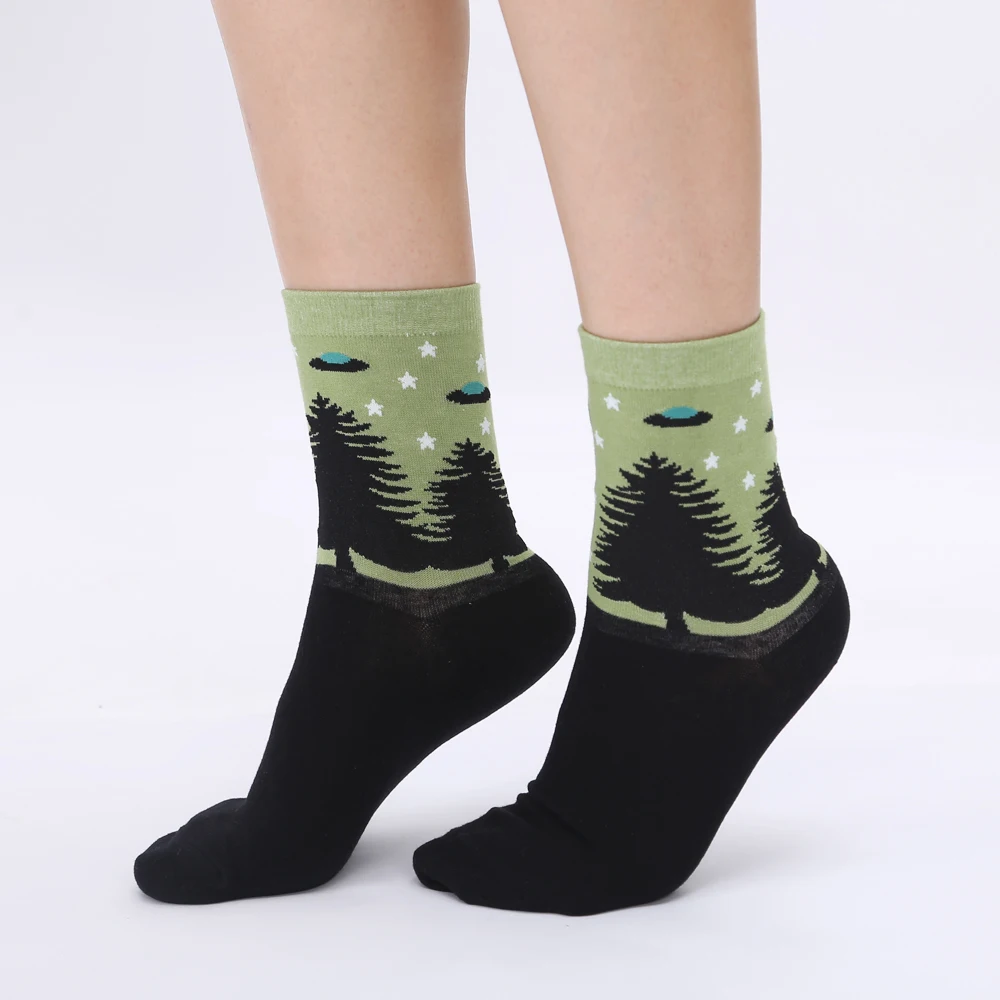 Modeager Brand Cartoon Cute Novelty UFO Alien Female Women Socks 75% Combed Cotton high quality Women Funny Socks