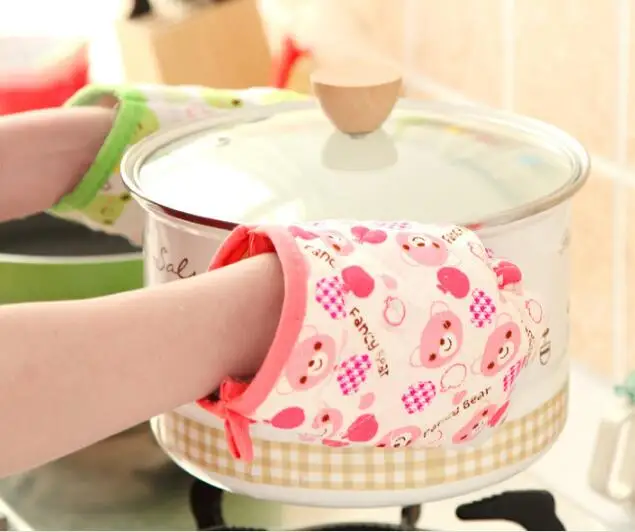 1PC Cute Kitchen Cooking Microwave Oven Mitt Insulated Non-slip Glove Thickening High Temperature Oven Glove LF 135