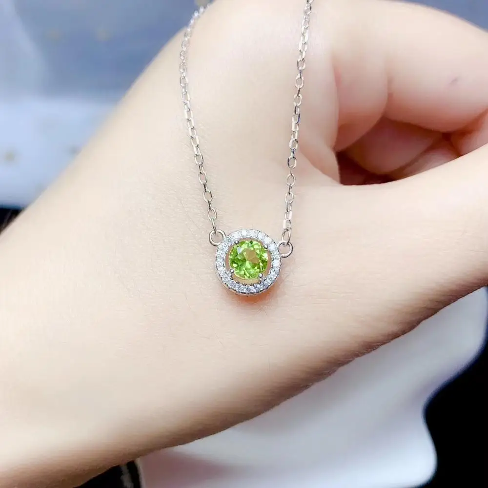 fashion green peridot gemstone  pendant for necklace silver fine jewelry natural gem  round good color birthday anniversary gift