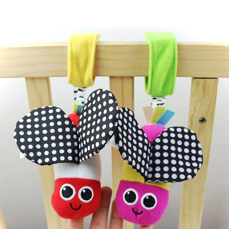 New Cute Baby Rattles hanging Bee with sound Cute Animal Infant Baby Crib Stroller Toy 0-12 months Plush Butterfly Bed Play Doll
