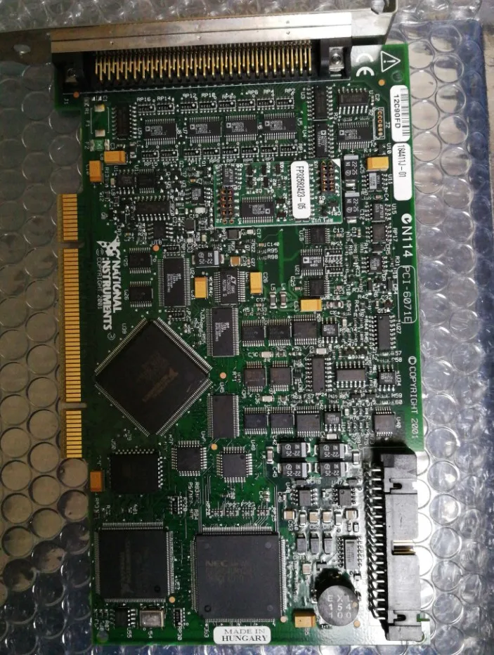 Used in good condition card PCI-6071E