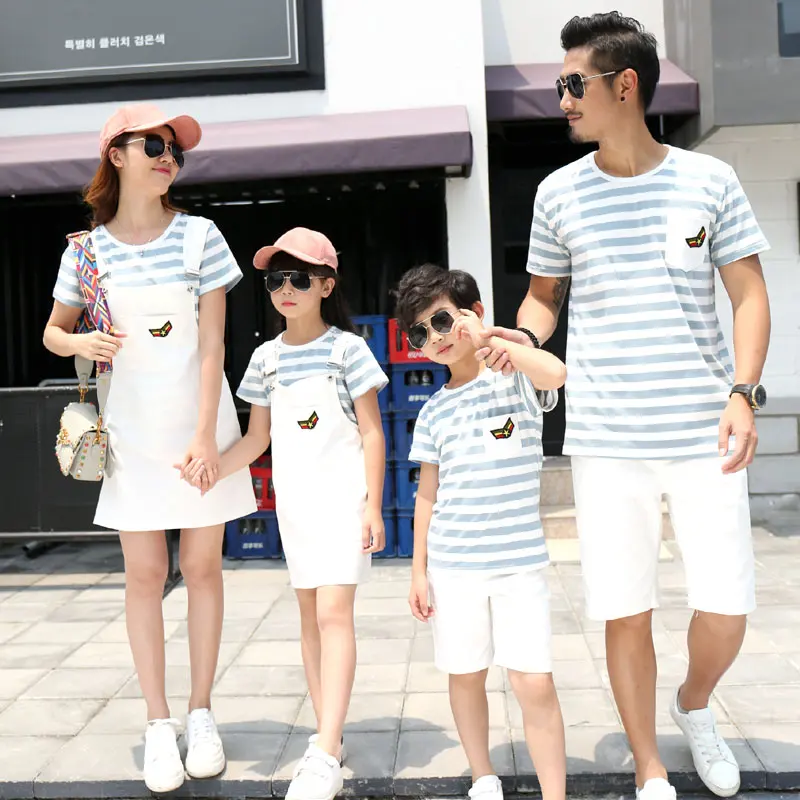 Family Clothing Set Couple Clothes  Summer Stripe Suit Men Boy Clothing Set, Women Dress Girls Dress Family Look   Mommy and Me