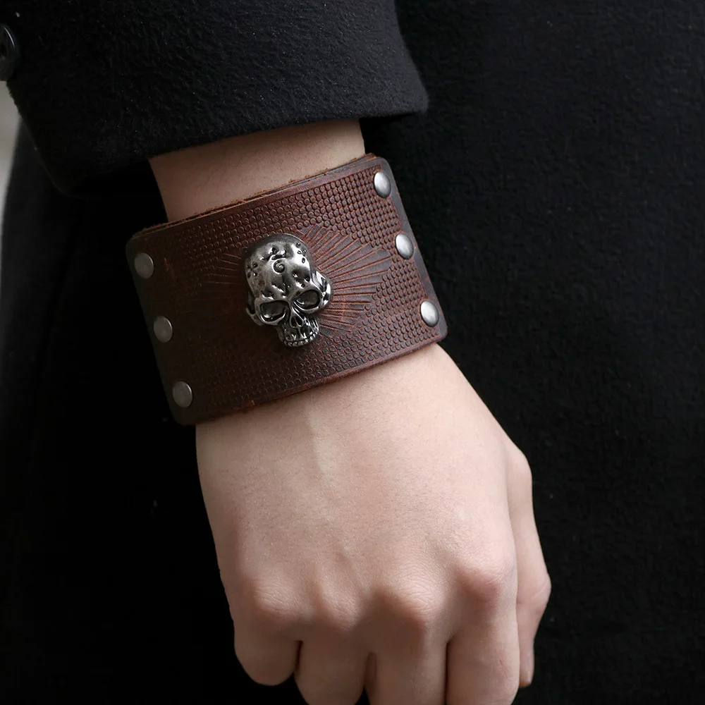 Mens Bracelets 2019 New Leather Bracelet Skull Exaggerated Wide Leather Hand Snap Jewelry Gifts for Men Bracelets Bangles