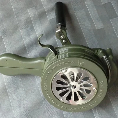 Safurance Green Aluminium alloy Crank Hand Operated Air Raid Emergency Safety Alarm Siren Home Self Protection Security