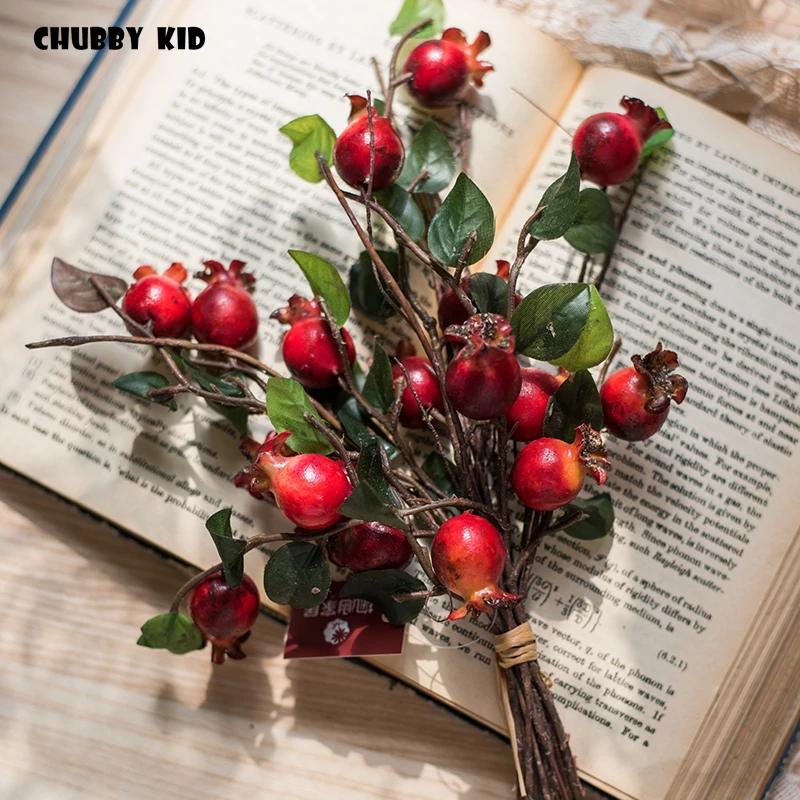 1 bouquet !  Retail High simulation artificial fruit bouquet fake plants small Christmas fruits wedding decoration