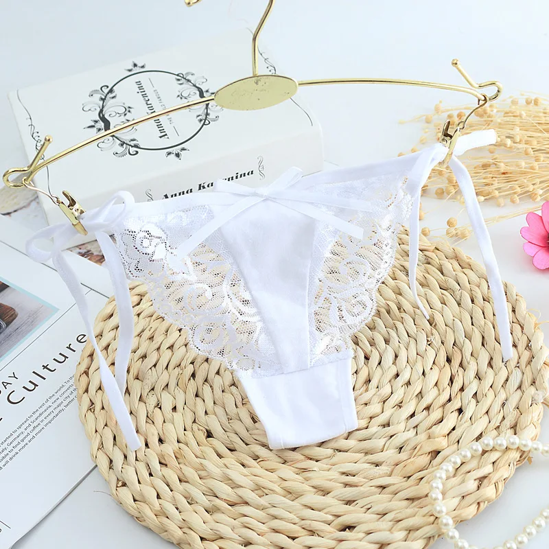 Gift beautiful lace leaves Women\'s Sexy lingerie Thongs G-string Underwear Panties Briefs Ladies T-back 1pcs/Lot js6806