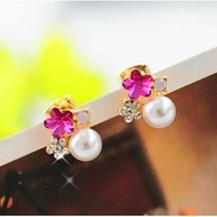 2020 New !!! Hot Fashion Fine Jewelry Cute And Sweet Elegant Gilded Crystal Rhinestone Plum Pearl Stud Earrings For Women