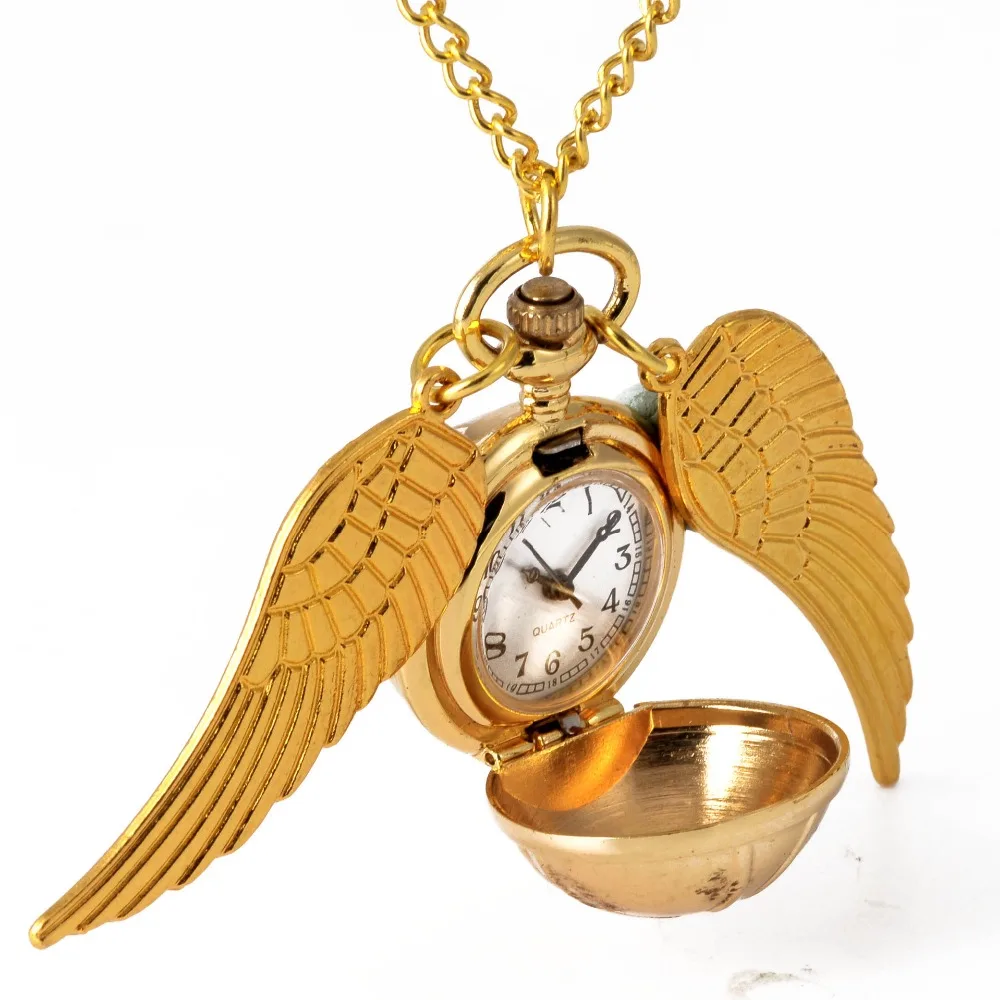 In Stock Pocket Watch New Fashion Retro Globe Wing Quartz Pocket Watch Retro Men and Women Wolf Pendant Necklace Antique Jewelry