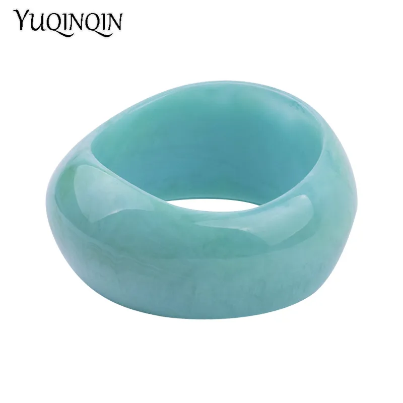 Classic Acrylic Cuff Fashion Bracelets Bangles for Women Wide Geometric Resin Bracelets Female Simple Charm Party New Jewelry