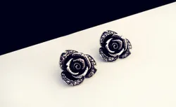 COW NINE!Ms retro nostalgia fashion brand jewelry earpins/plating gun black sparkling rose petals earrings