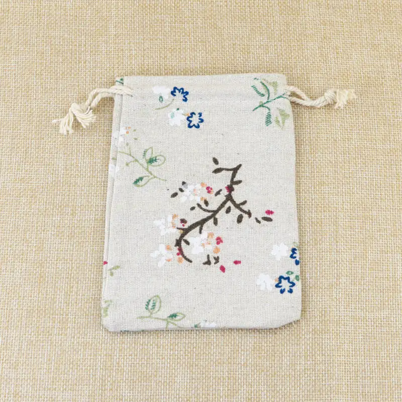 

Hotsale 50pcs/lot 10x14cm Flowers Design Cotton Bag Drawstring Gift Bags Cute Charms Bracelets Jewelry Packaging Bag Pouches