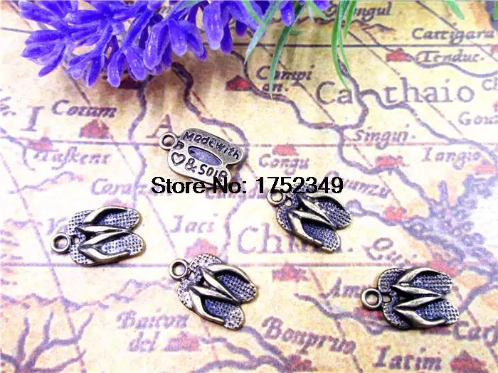 30PCS - Slippers Charm  3D Antique bronze Flip Flops Pendants,made of soie16x10mm