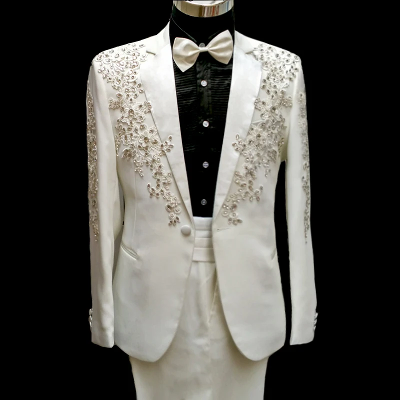 luxury mens embroidery crystal beading rhinestone black /white tuxedosuit/stage performance