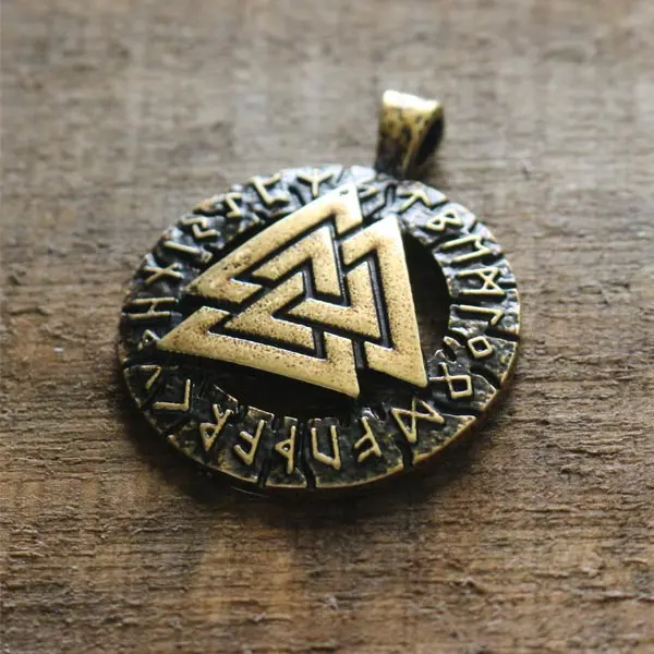 

lanseis 10pc Slavic Norway Valknut pagan amulet pendant Men necklace Scandinavian Viking jewelry Odin 's Symbol of Norse Viking