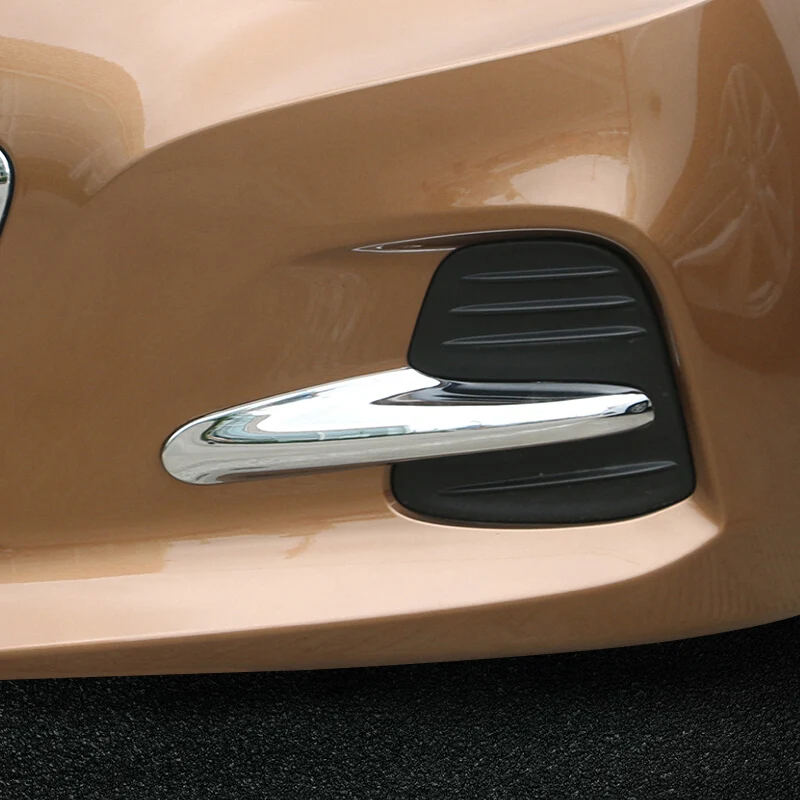 For Chevrolet CAVALIER 2017 2018 2019 ABS Chrome Car front fog lamp eyebrow frame panel Cover Trim Car Styling accessories 2pcs