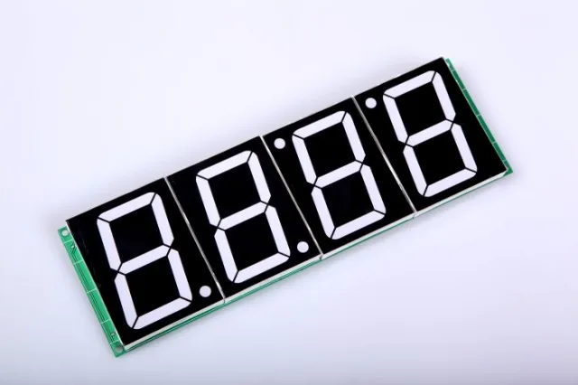 4 นิ้วหลอดดิจิตอลขนาดใหญ่ Digital Display 40.5X12 เซนติเมตร Modbus จอแสดงผลรองรับ 485 การสื่อสาร RTU โหมด