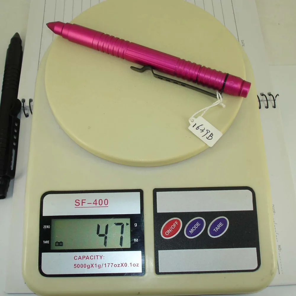 LED Torch Outdoor Life-saving Pen with Security & Protection Multi-function Ballpoint Pen Car Glass Breaker Tool Tactical Pens