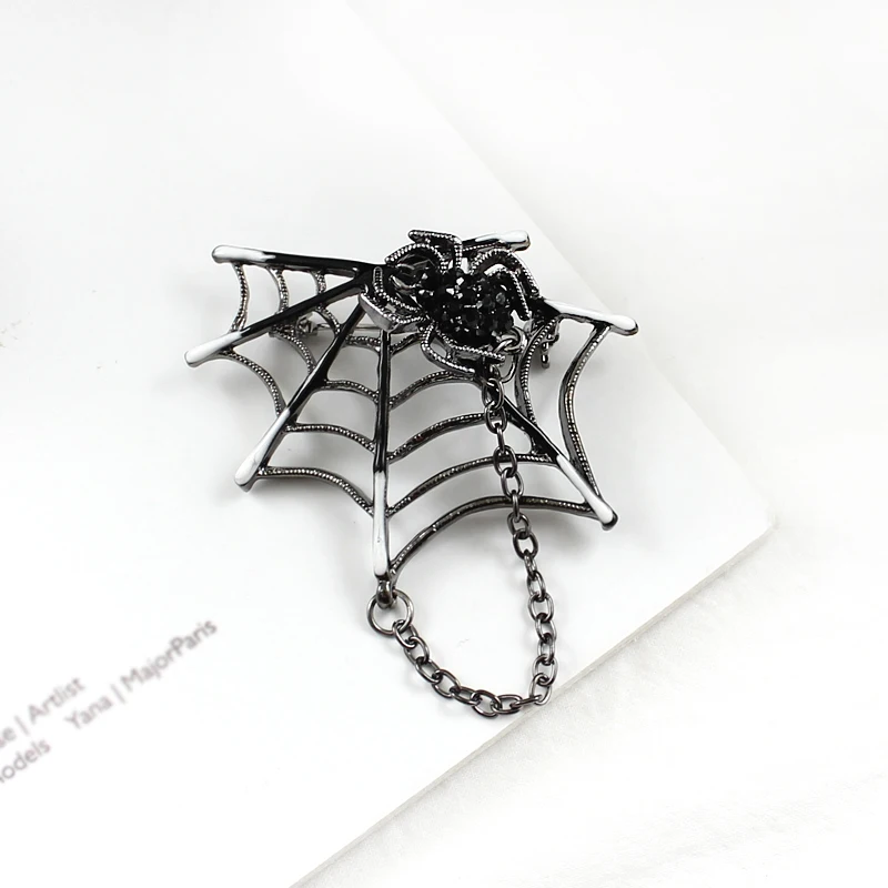 Vintage Spider Brooches Ornament Gun black plated Crystal Magnet White Enamel Spider web Scarf Buckle Clothes Hijab Lapel pins