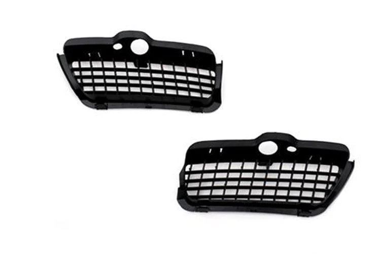 Replacement Front Lower Side Cooling Air Grille (Euro Specification) For VW Volkswagen Golf MK3