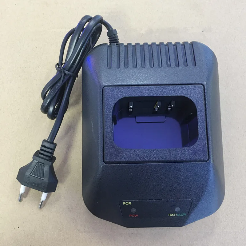 the battery charger for Kenwood TK3207,TK3207G,TK2207,TK2207G,TK3307 etc walkie talkie for KNB-29N Ni-MH battery