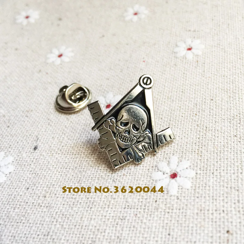 50pcs Widows Son Free Masons Skeleton Square and Compass Lapel Pin Freemasonry Masonic Skull and Crossbones Souvenir Pins Badges