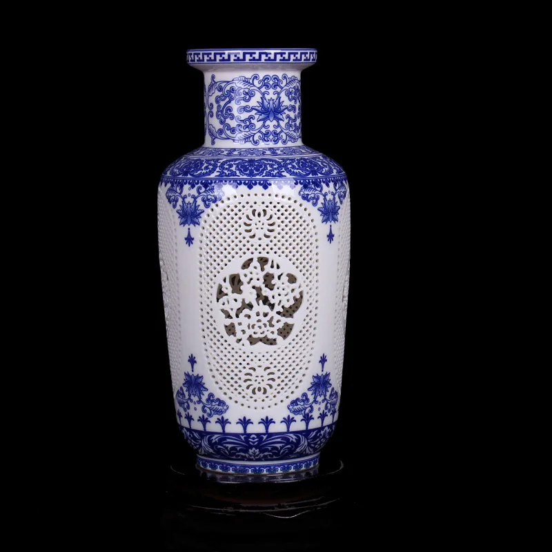 Jingdezhen Hollow Ceramic Vase Chinese Blue And White  Pierced Vase Living Room Decoration Porcelain Flower Vase Ornaments