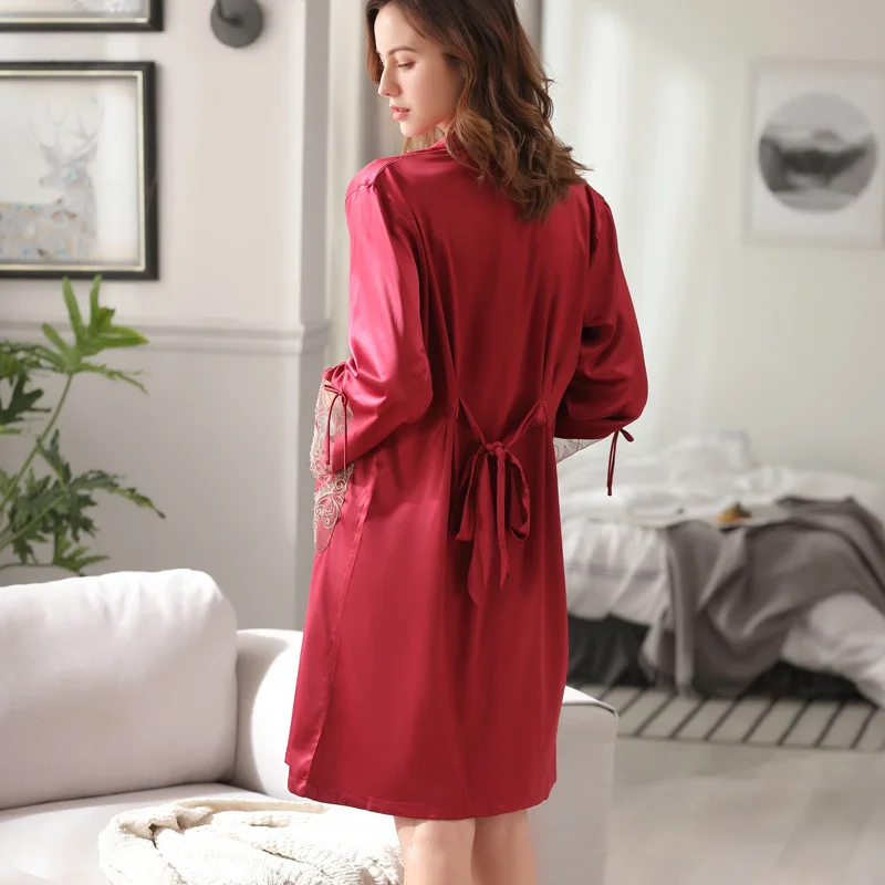 Latest Spring Summer Thin Sexy Lace Ice Silk Big Size Sling Nightdress Silk Two-Piece Female Satin Silk Bathrobes F8207