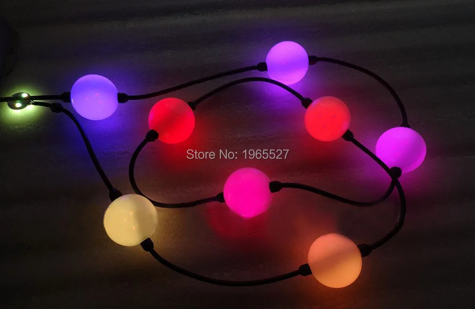 

50mm WS2811 full color milky ball;waterproof,DC12V input;1.44W;double side with 3pcs 5050 leds each side led pixel ball 3D