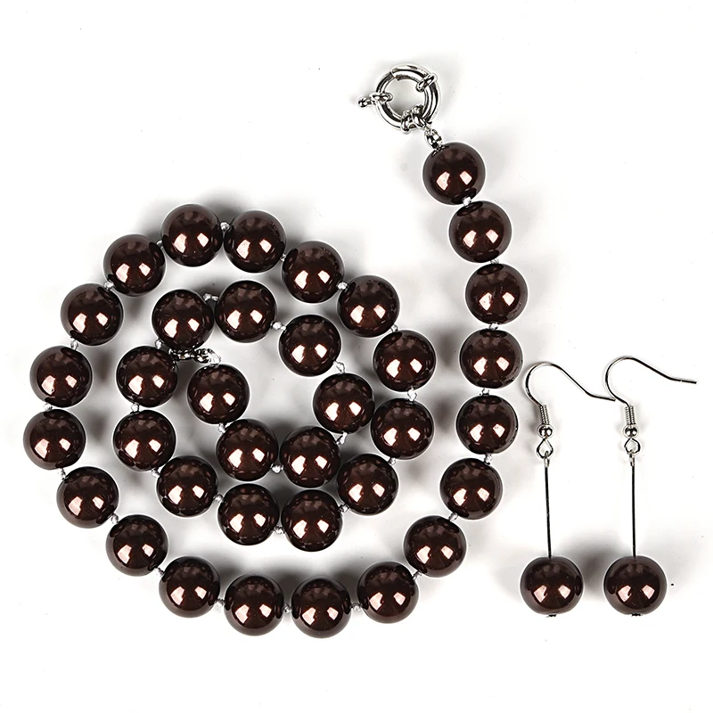 Black bead candy jewelry Glossy   Synthesis pearl necklace and earrings can be given to friends and family