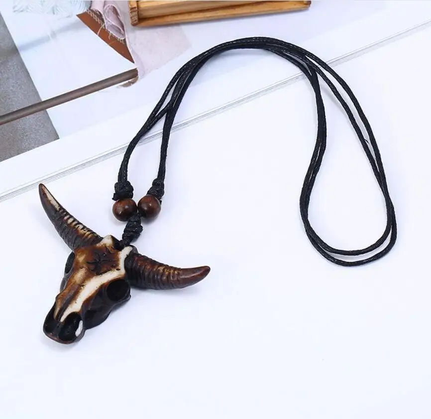 Vintage Ethnic Biker Bull Skull Goat Head Necklace Male Pendant Necklaces Cow Pagan Pendant Retro Leather Resin Neclace Men