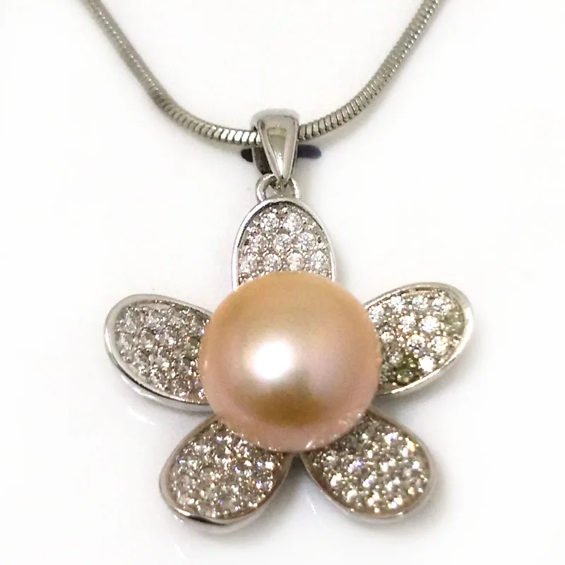 18 inches Multiple Zirconia Flower 12-13mm White Button Pearl 925 Silver Pendent Necklace