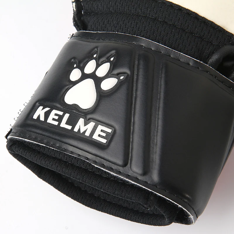 Kelme Professionele Training Doelman Handschoenen Kids Mannen Goalie Voetbal Dikker Volledige Latex Foam Voetbal Handschoenen 5 Vinger 9876402