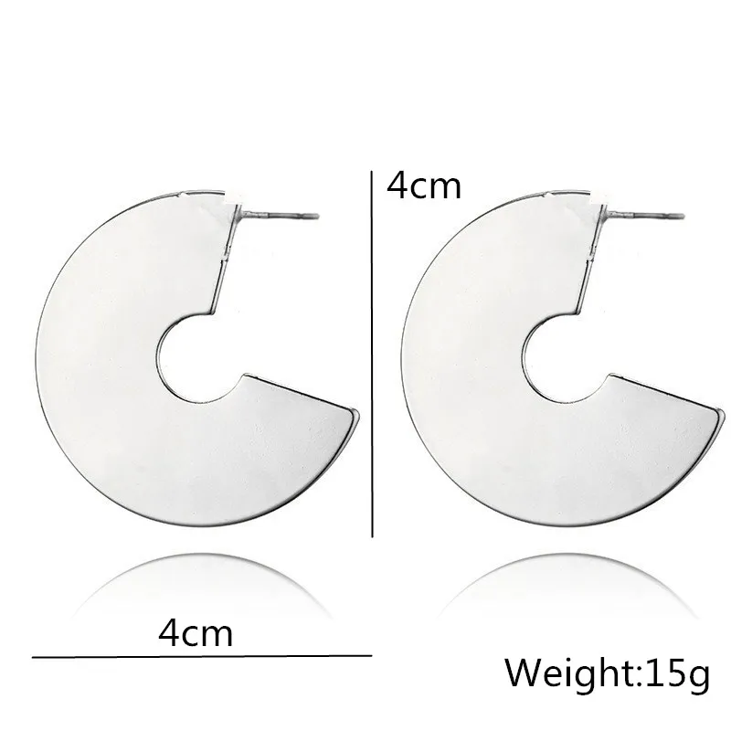 Vitnage Round Metal Statement Earrings for Women New Fashion Sequin Geometric Letter C Ear Stud Party Wedding Chunky Jewelry