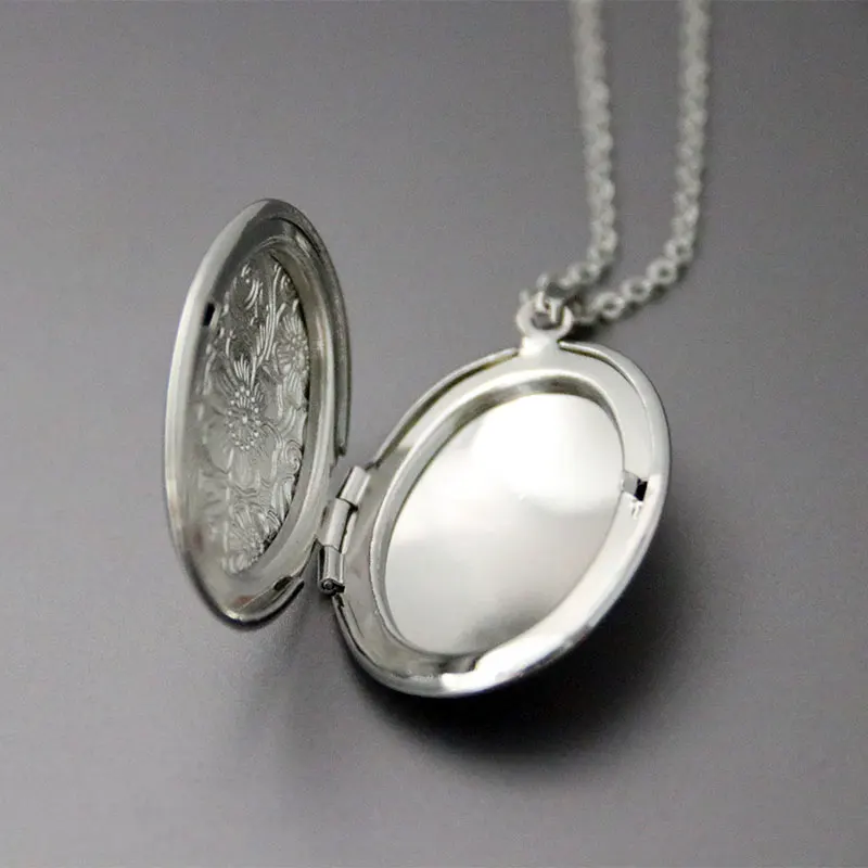 1pc Oval Lotus Photo Frame Stainless Steel Pendant Necklace Engraved Flower Charms Locket Necklaces Women Men Memorial Jewelry